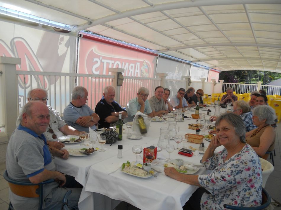 Club Philatélique Le Cagou - repas du 67e anniversaire